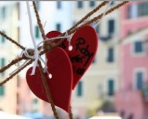 camogli picture of lovers names on fish's nets 