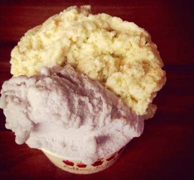 gelato serving