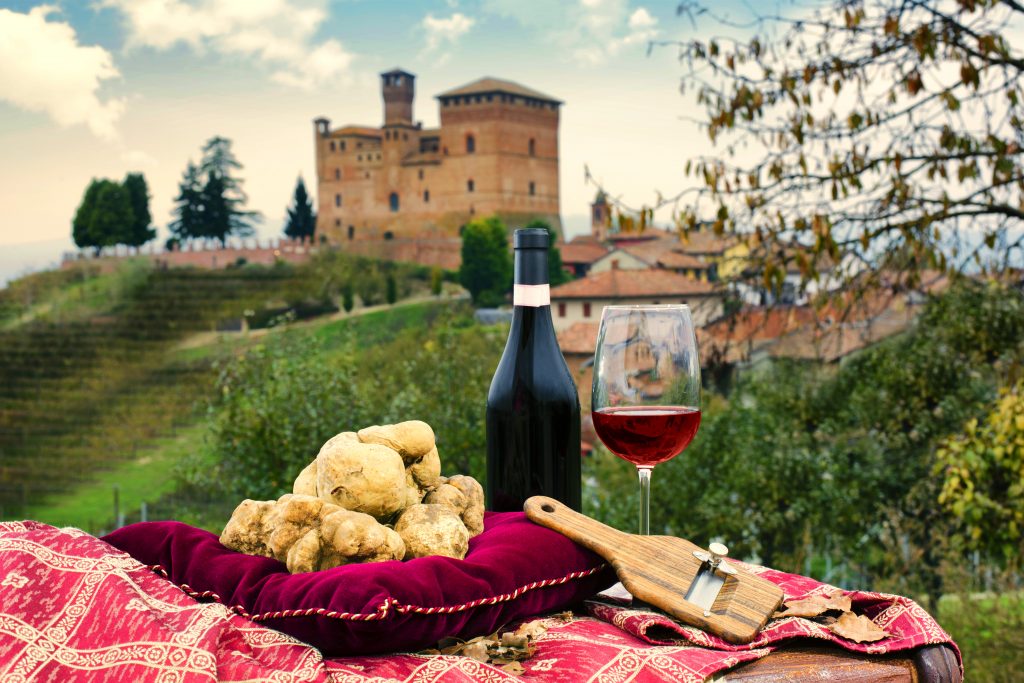 truffle hunting in italy