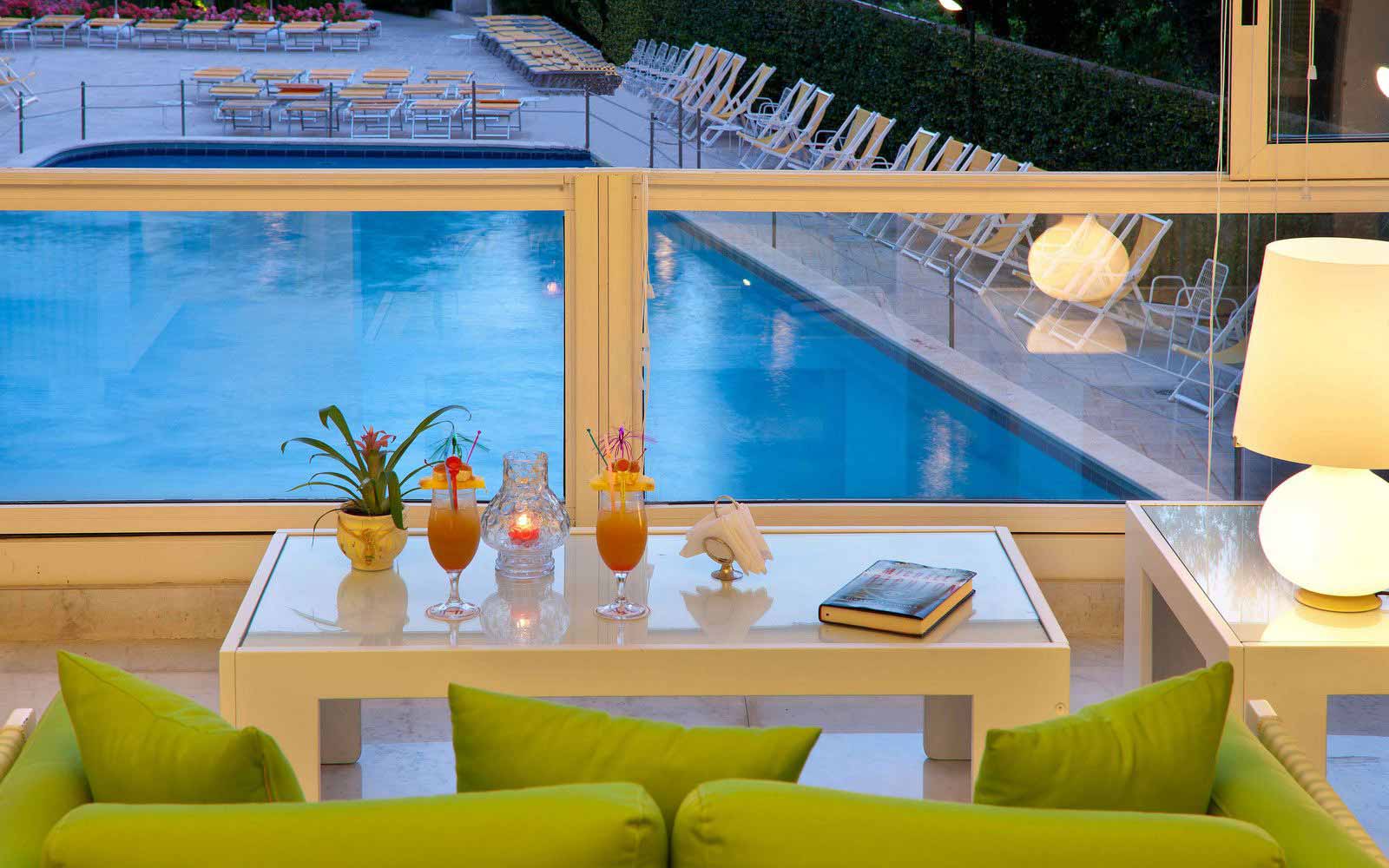 Swimming pool at Hotel Continental Sorrento