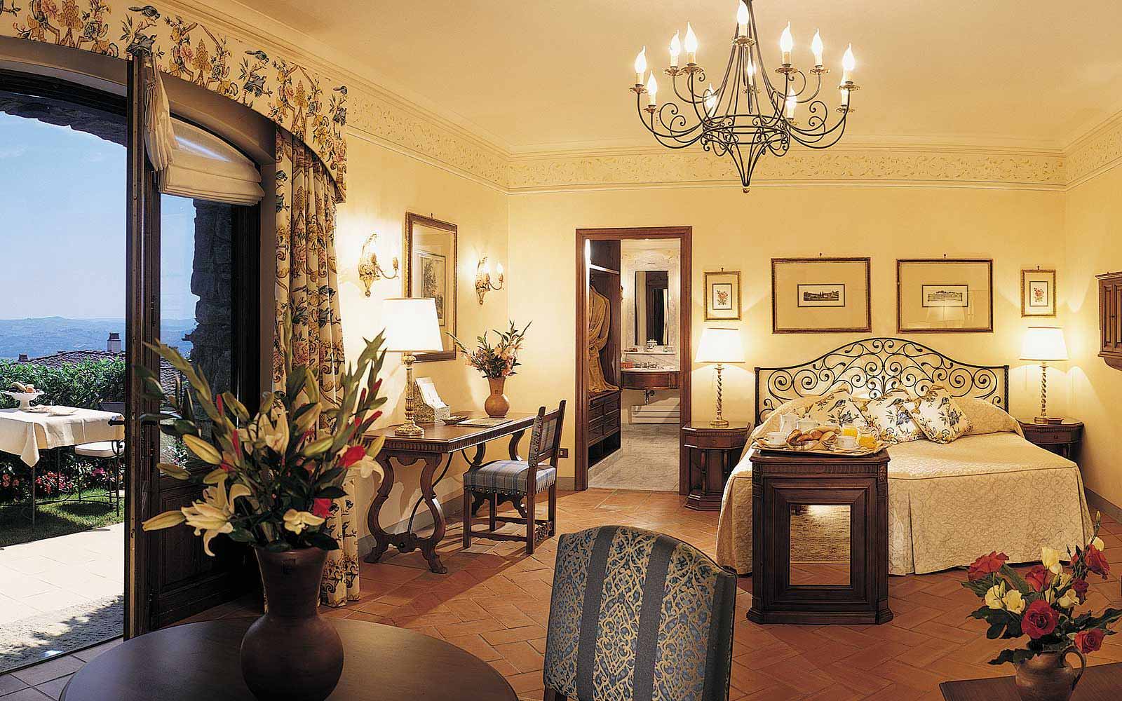 Executive Junior Suite at Belmond Villa San Michele