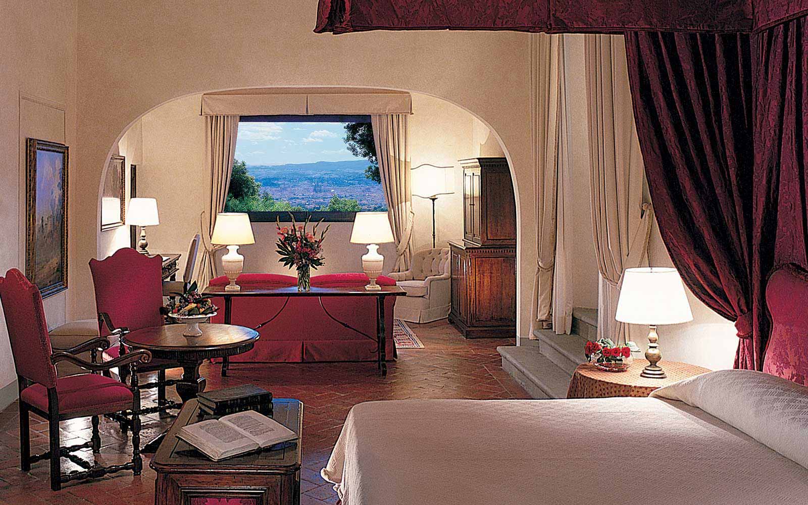 Michelangelo Suite at Belmond Villa San Michele