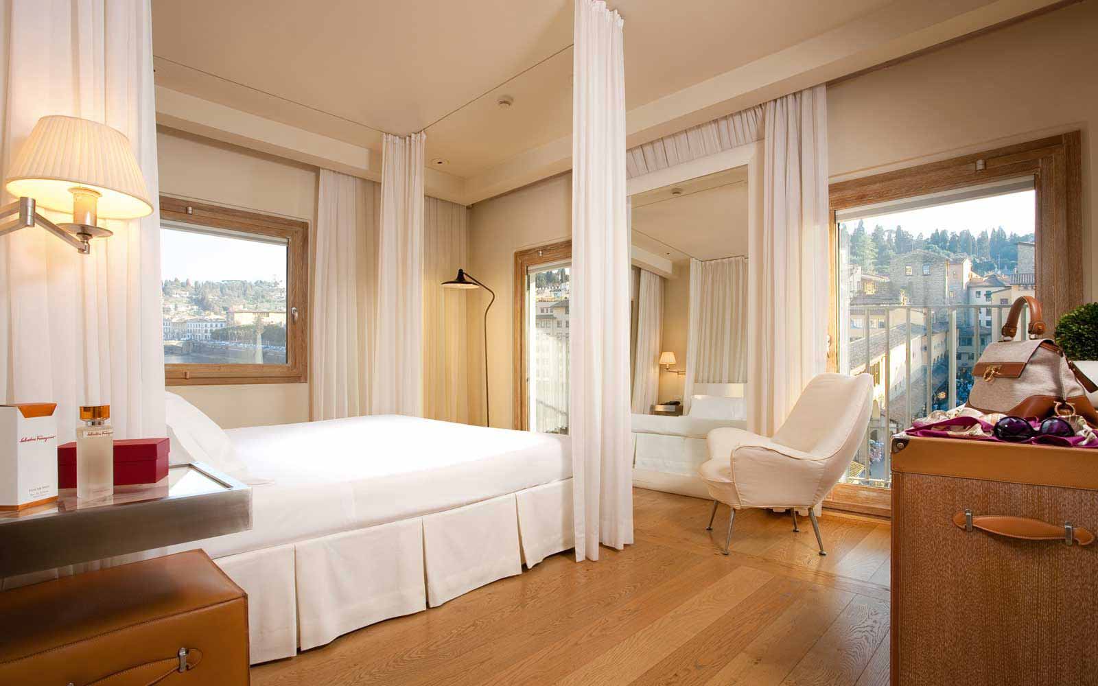 Prestige Arno room at Continentale Hotel