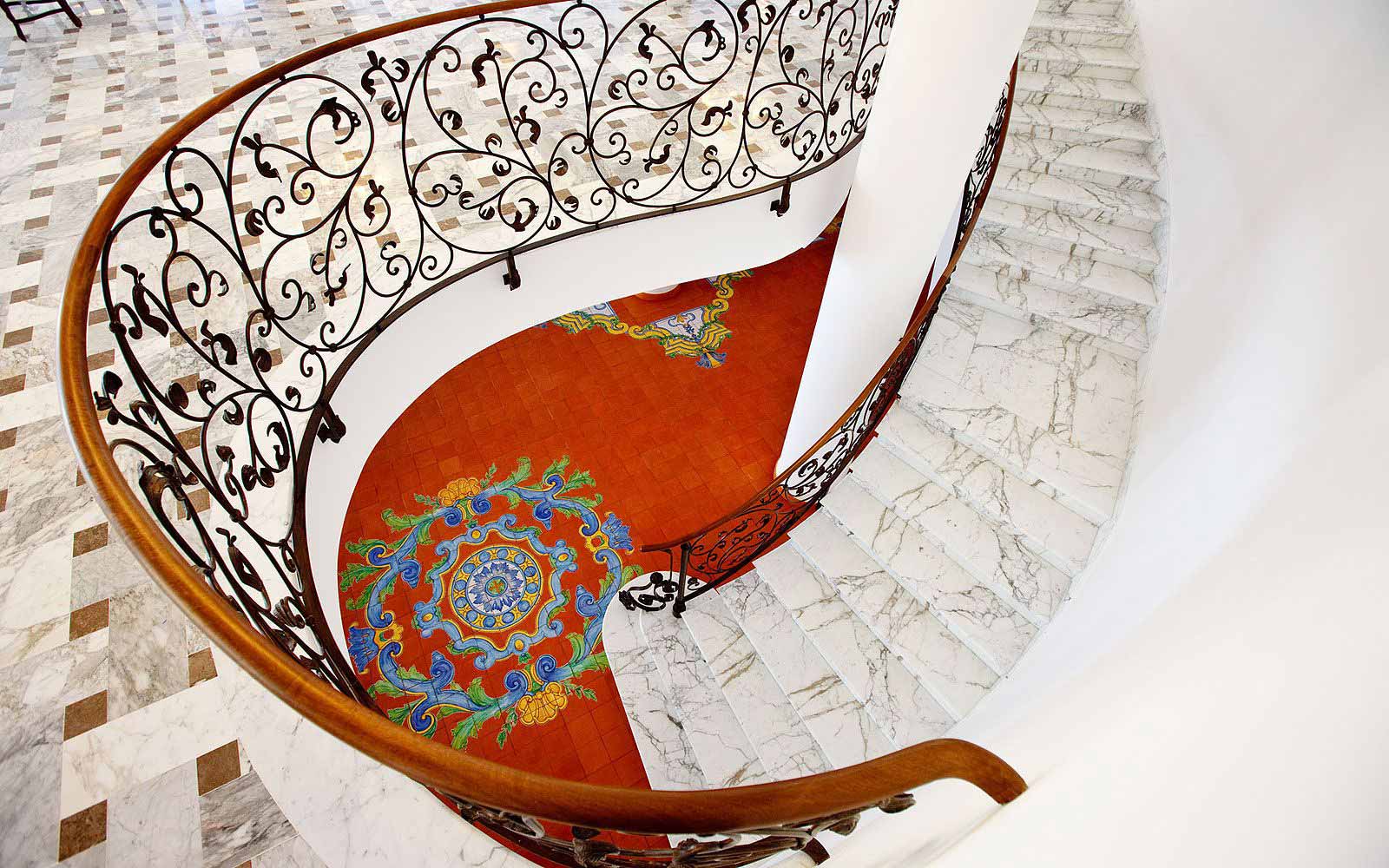 Internal staircase at the Grand Hotel La Favorita