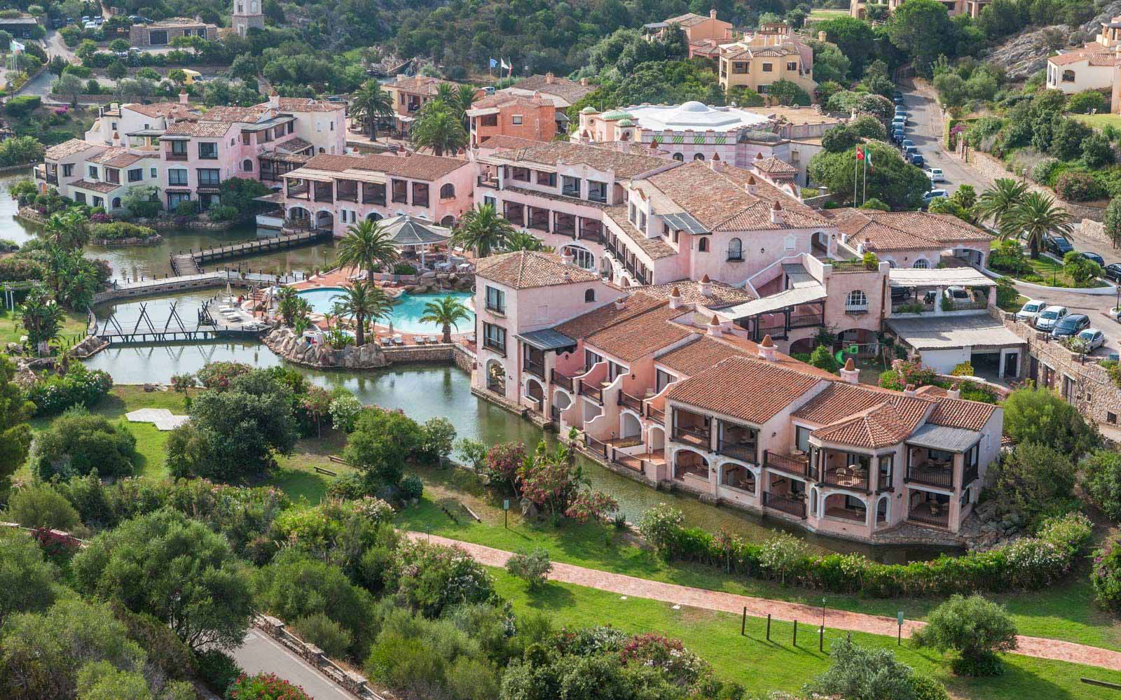 Aerial view of Hotel Le Palme