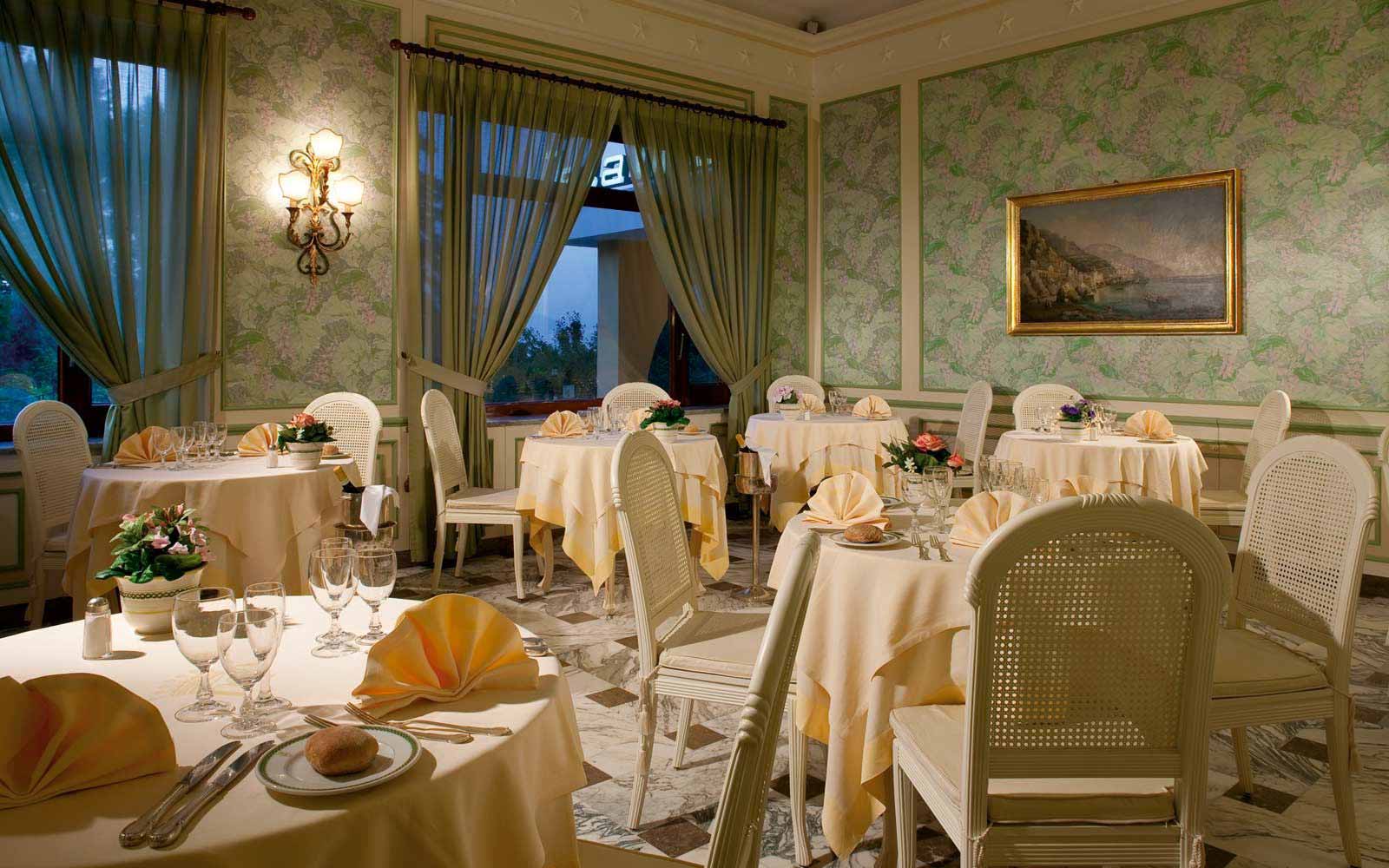 L'Altea restaurant at Grand Hotel de la Ville