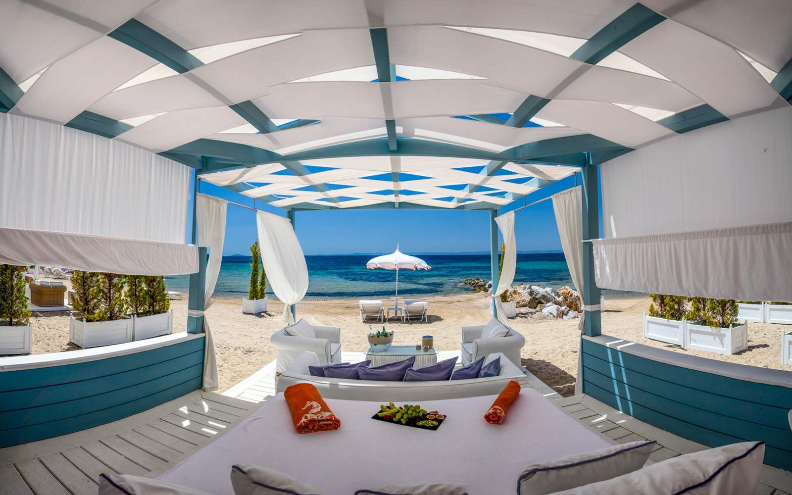 Danai Beach Resort & Villas - Beach Cabana