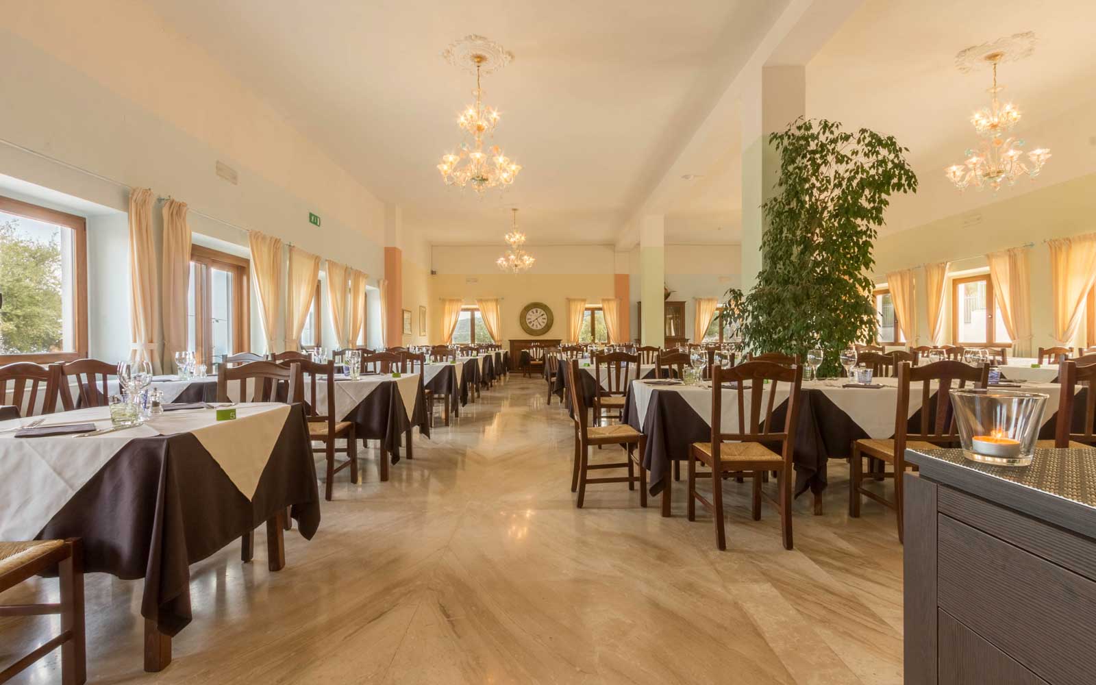 Sala Restaurant at Hotel Brancamaria